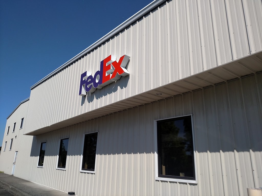 FedEx Ship Center | 4373 Mitchell Way, Bellingham, WA 98226, USA | Phone: (800) 463-3339