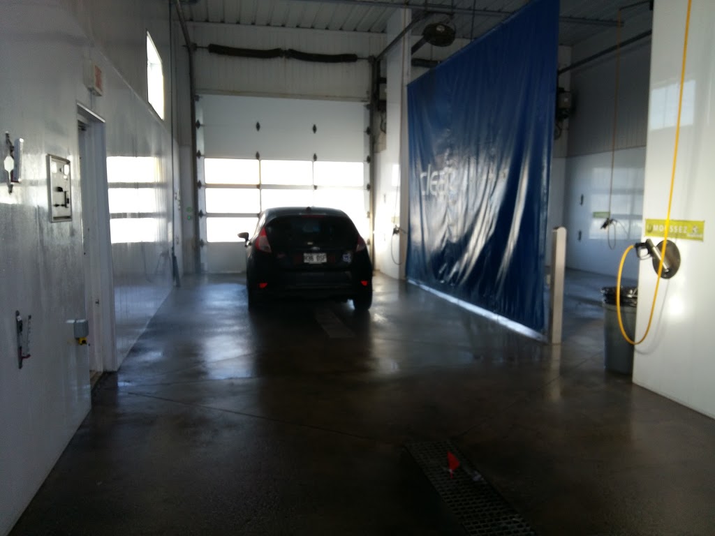 Lave-Auto Clean International Inc | 10700 Boulevard de lOrmière, Québec, QC G2B 3L4, Canada | Phone: (418) 842-2250