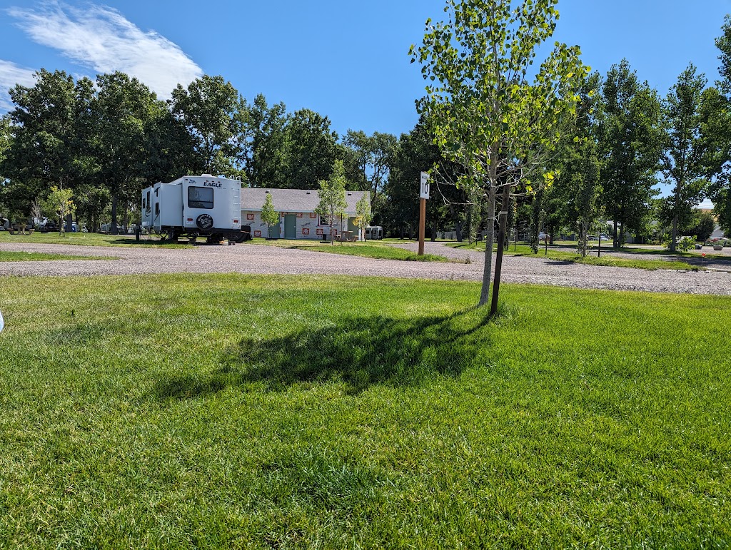 Lee Creek Campground | 695 2 St W, Cardston, AB T0K 0K0, Canada | Phone: (403) 388-4230