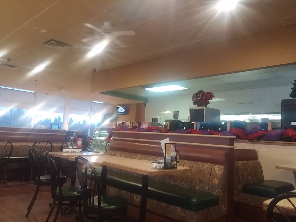 Humptys Family Restaurant | 9555 82 Ave NW, Edmonton, AB T6C 0Z7, Canada | Phone: (780) 437-0727