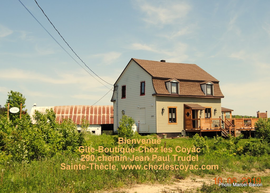 chez les Coyac | Chem. Jean-Paul-Trudel, Sainte-Thècle, QC G0X 3G0, Canada | Phone: (418) 286-2254