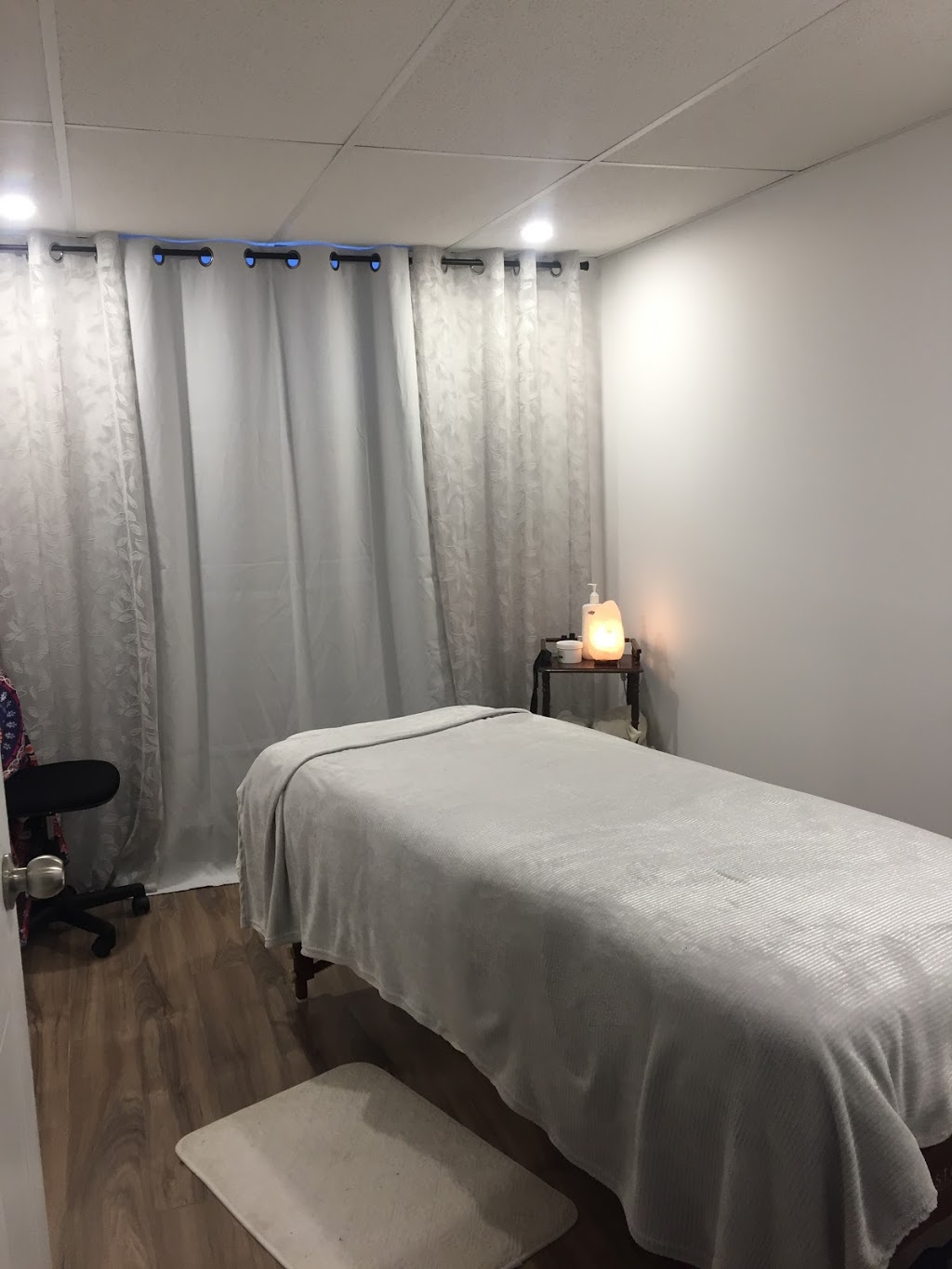 Annette Gallant Massothérapeute Agréé | 1 Rue Monast, Saint-Mathias-sur-Richelieu, QC J3L 6B3, Canada | Phone: (514) 592-3022