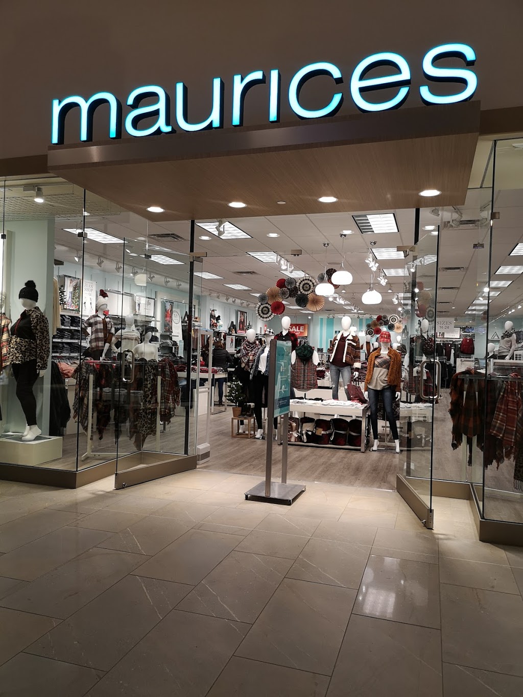 Maurices | 555 Sterling Lyon Pkwy, Winnipeg, MB R3P 2T3, Canada | Phone: (204) 452-7524