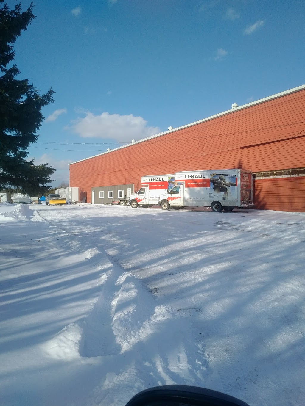 Selwyn Self Storage | 3156 Lakefield Rd, Peterborough, ON K9J 6X5, Canada | Phone: (705) 652-7302