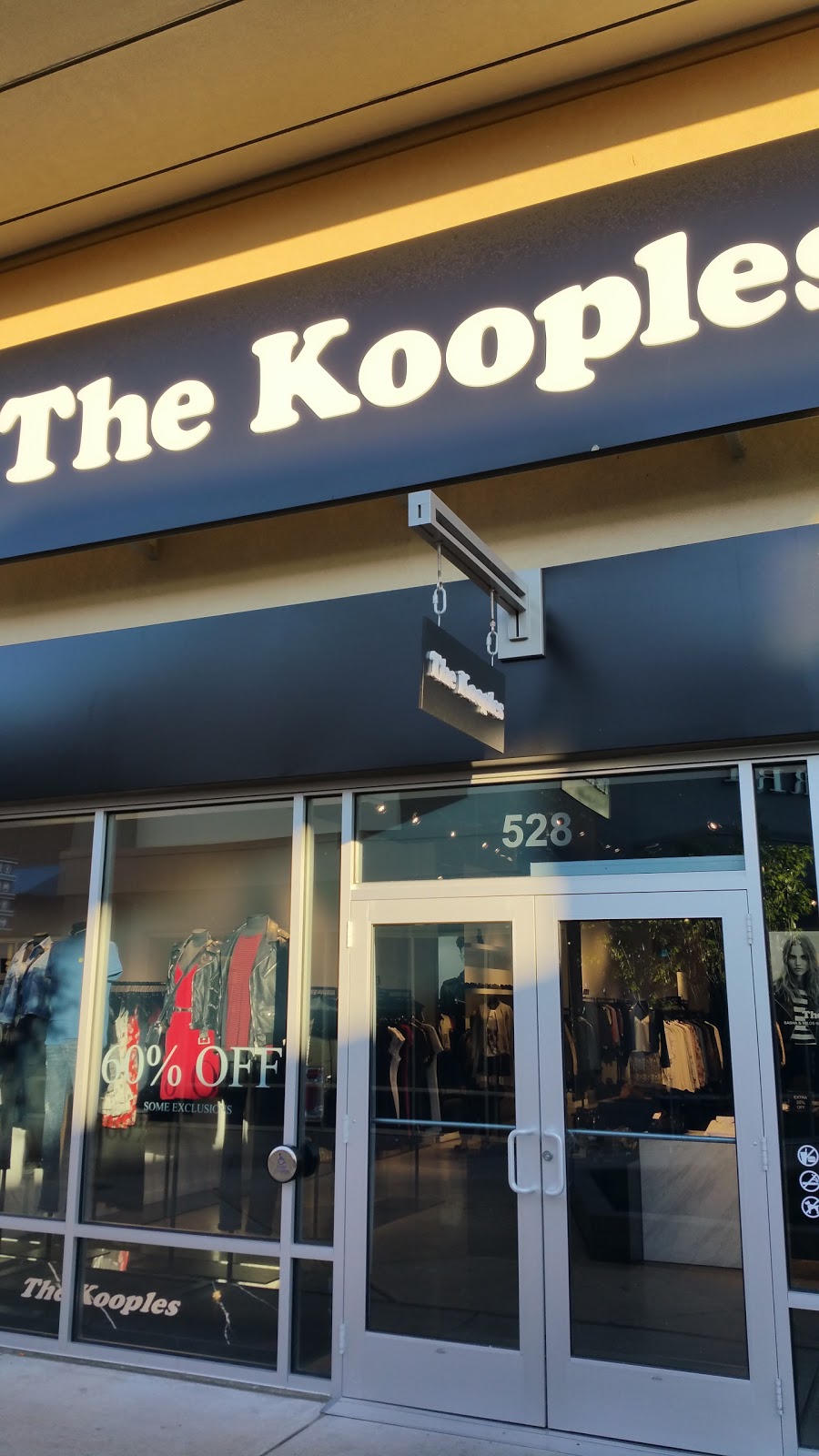 The Kooples | 13850 Steeles Ave, Halton Hills, ON L7G 0J1, Canada | Phone: (905) 878-2229