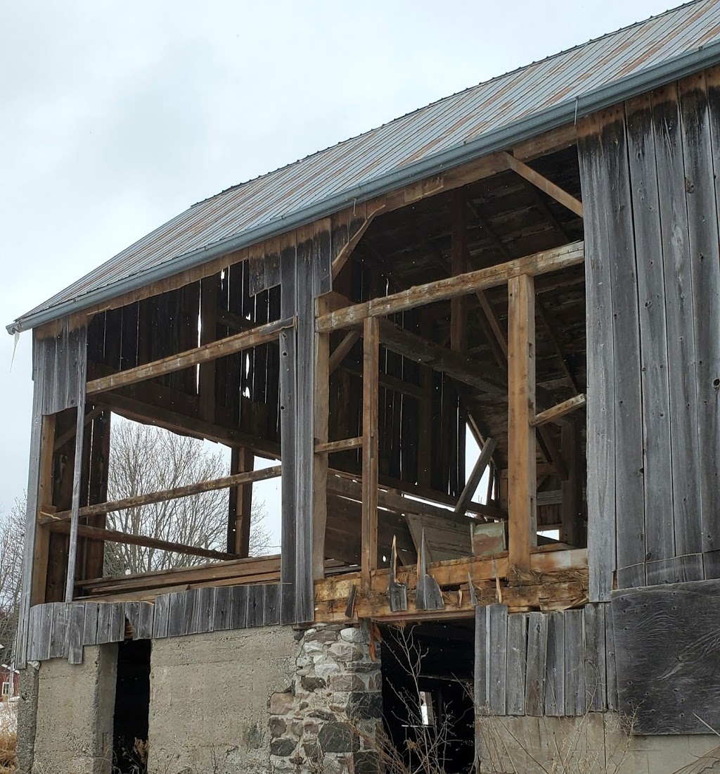 Indian River Barn Restoration and Removal | 450 Harmony Rd, Corbyville, ON K0K 1V0, Canada | Phone: (705) 931-7823