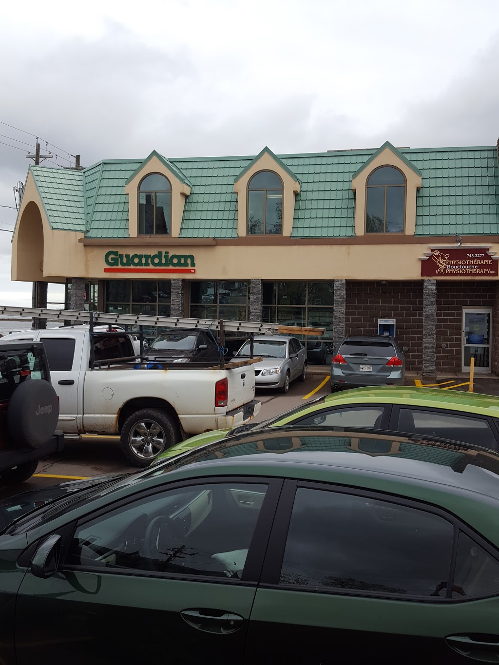 Guardian - Bouctouche Pharmacy Ltd. | 30 Irving Blvd #200, Bouctouche, NB E4S 3L2, Canada | Phone: (506) 743-2434