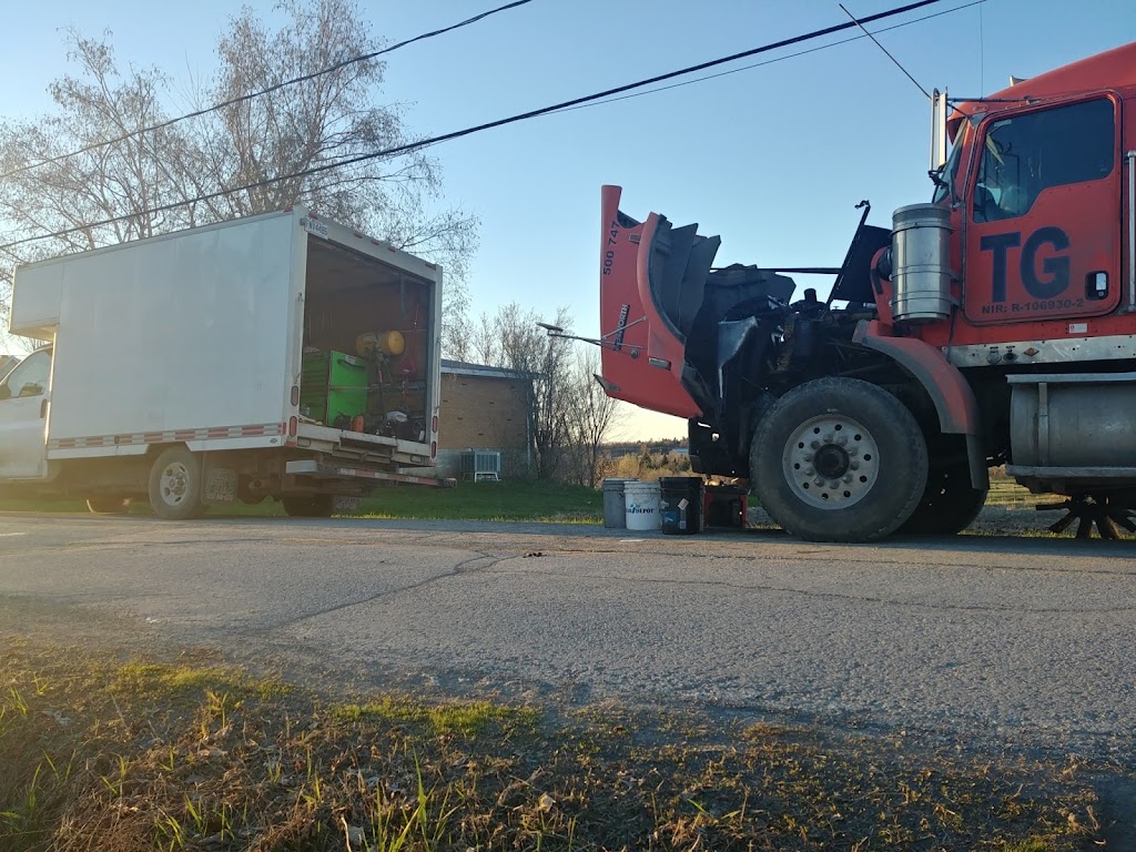 Services Routiers Urgence Mécanique | 236 Rue de Bohème, Laval, QC H7K 3K1, Canada | Phone: (438) 497-0861