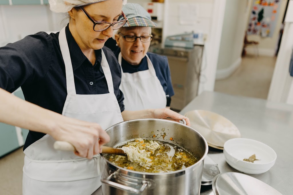 The Raw Carrot Soup Enterprise (Paris Presbyterian Church) | 164 Grand River St N, Paris, ON N3L 2M6, Canada | Phone: (519) 865-1965