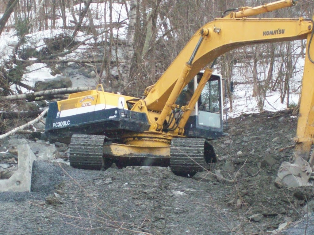 Excavation Transco Inc | 1ᴱ Avenue, Saint-Georges, QC G5Y 2A4, Canada | Phone: (418) 228-9180