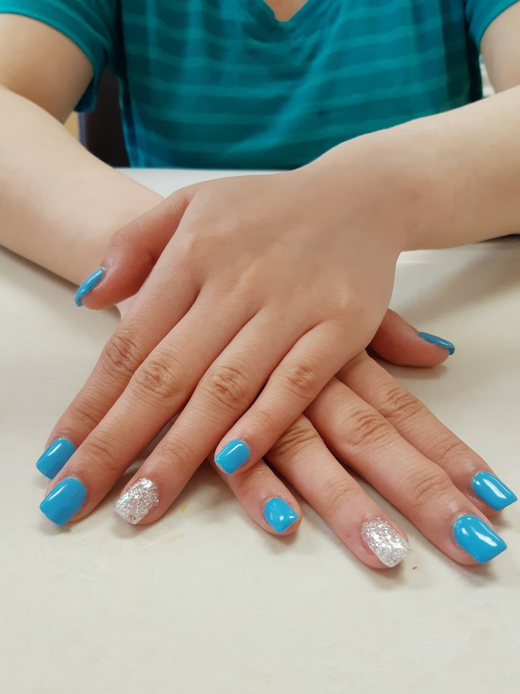 Dr Nails & Spa | 282 King Ave E, Newcastle, ON L1B 1H5, Canada | Phone: (905) 987-5558