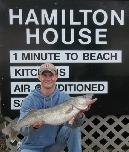 Hamilton House Motel | 6 Main St, Winnipeg Beach, MB R0C 3G0, Canada | Phone: (204) 389-2169