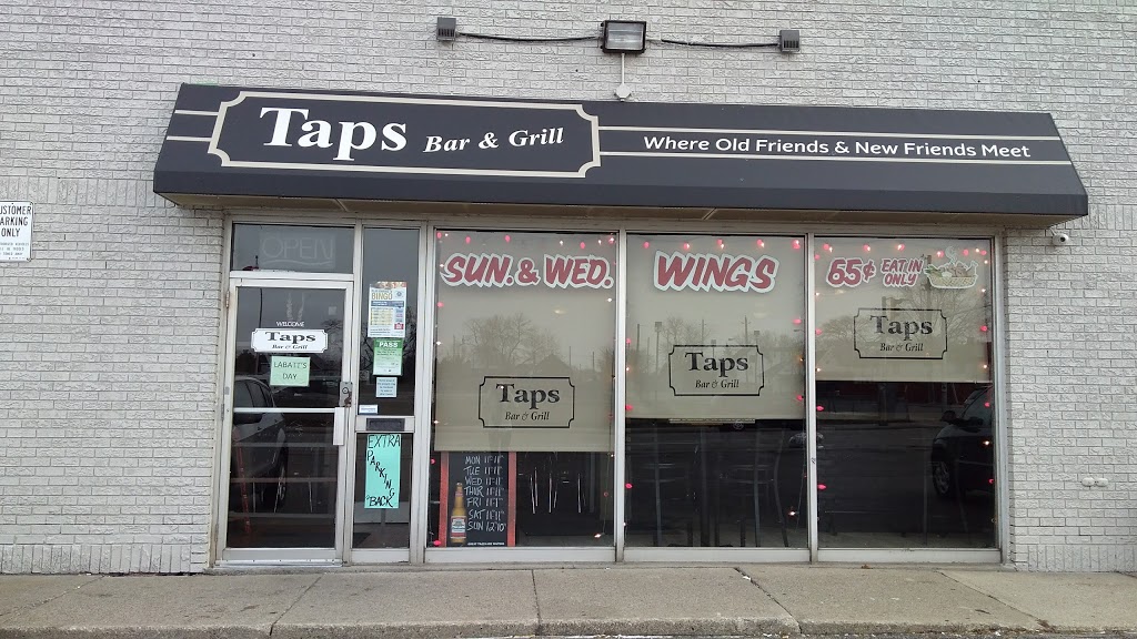 Taps Bar & Grill | 128 Parkdale Ave N, Hamilton, ON L8H 5X2, Canada | Phone: (905) 393-8805