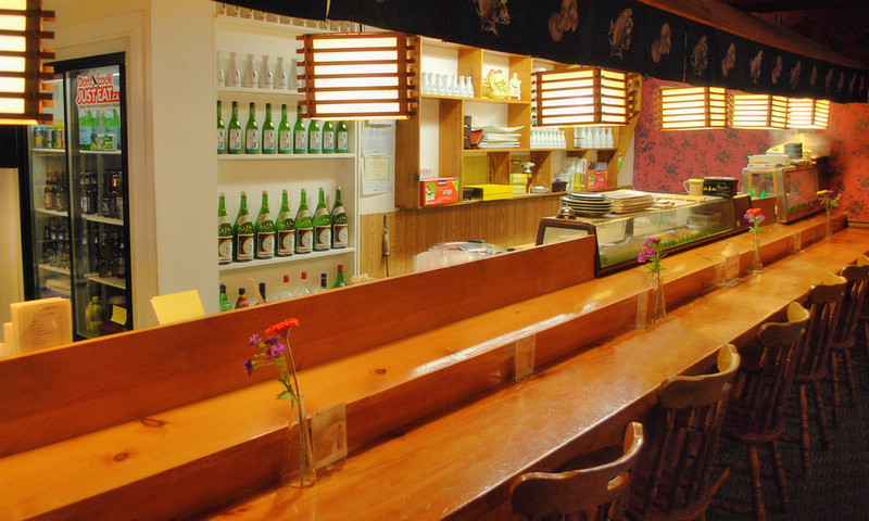 Také Sushi Restaurant | 697 Wellington Rd, London, ON N6C 4R4, Canada | Phone: (519) 680-1231