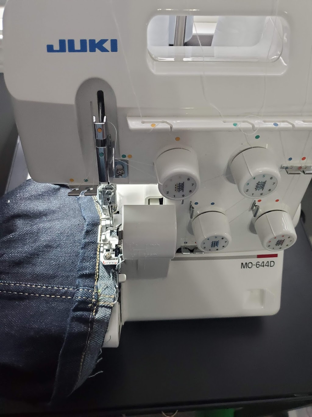 Sewing and Alterations by Rakhshi | 657 Windflower Crescent, Kitchener, ON N2E 4E4, Canada | Phone: (416) 882-4666