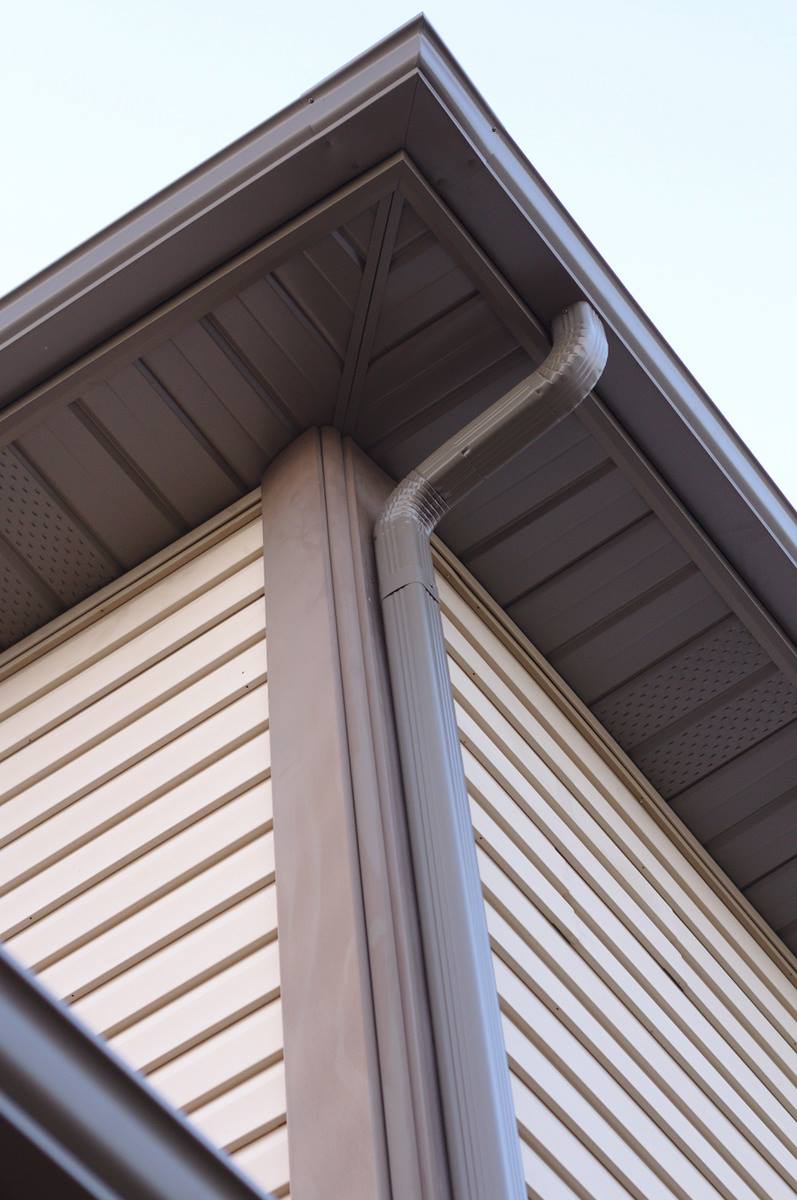 Eavestroughing Plus | 2533 County Rd 12, Essex, ON N8M 2X6, Canada | Phone: (519) 919-5200