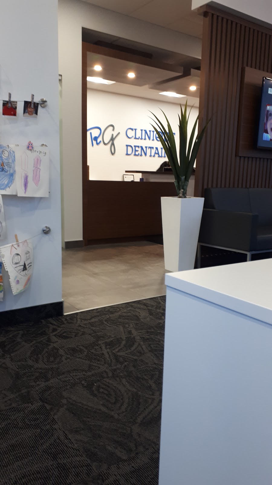 Clinique Dentaire Rouleau Gagnon | 1325 Rue King E, Sherbrooke, QC J1G 1E8, Canada | Phone: (819) 566-4242