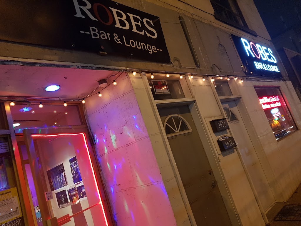 Robes Bar & Lounge | 3022 Bathurst St, North York, ON M6B 3B6, Canada | Phone: (416) 551-9890