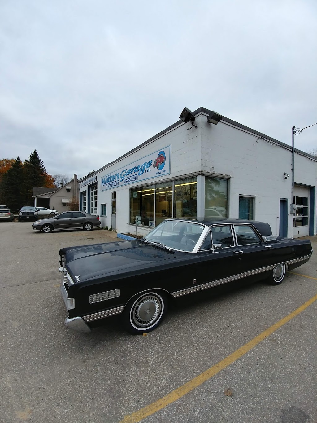 Mose Martins Garage | 47 Northside Dr, St. Jacobs, ON N0B 2N0, Canada | Phone: (519) 664-2281