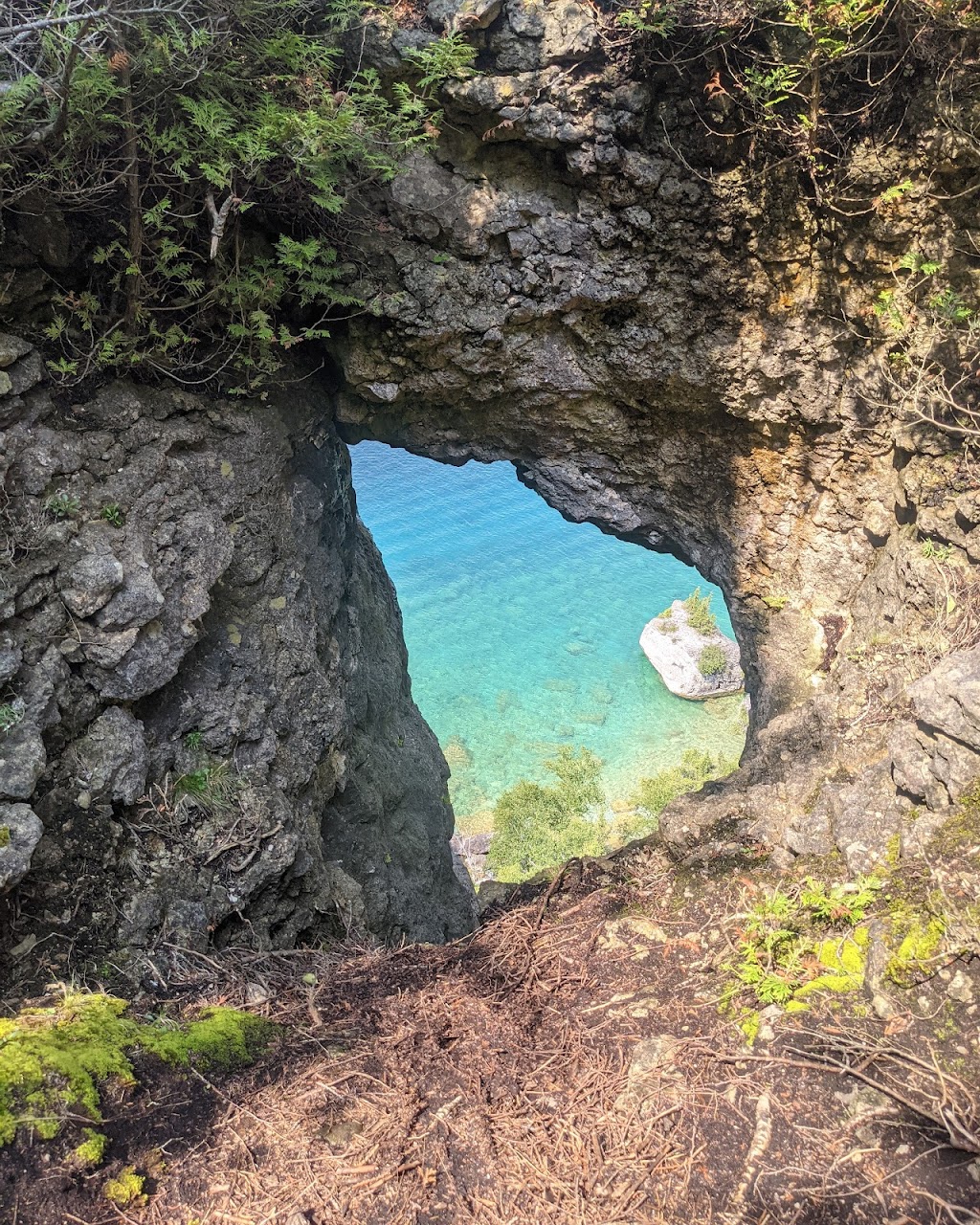 Lion’s Head Lookout Trail Parking | McCurdy Drive Parkette, Bruce Trail, Lions Head, ON N0H 1W0, Canada | Phone: (519) 793-3522