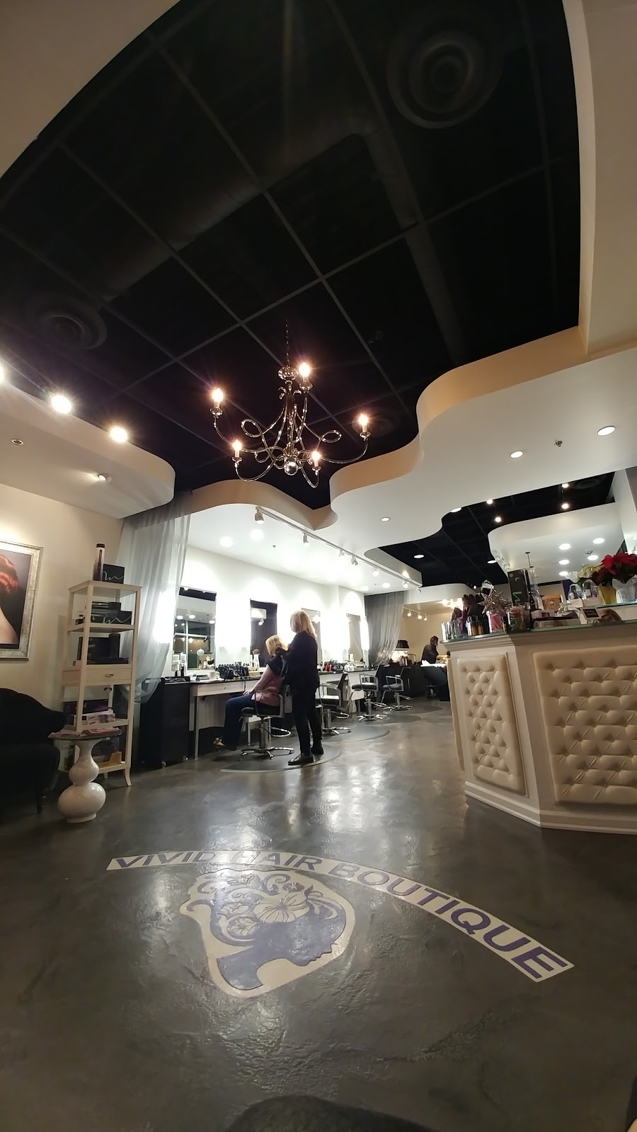 Vivid Hair Boutique and Blow Dry Bar | 8700 200 St #190, Langley City, BC V2Y 0G4, Canada | Phone: (604) 371-3737