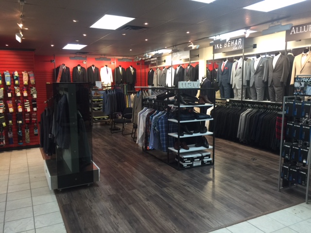 Collins Formal & Mens Wear | 1780 King St E, Kitchener, ON N2G 2P1, Canada | Phone: (519) 585-7522