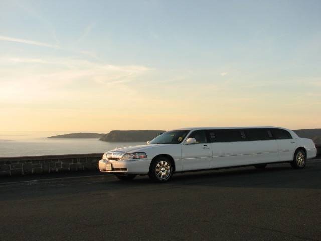 Atlantic Wave Limousine St. Johns Newfoundland | 118 Old Petty Hr. Rd, St. Johns, NL A1G 1H7, Canada | Phone: (709) 368-5466