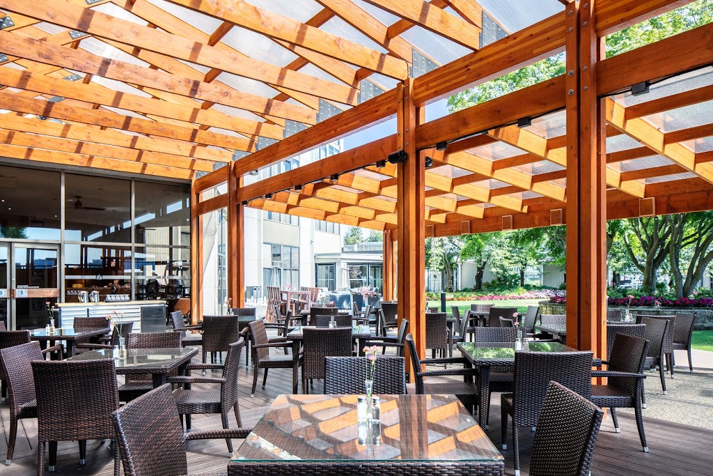 Lobby Restaurant & Bar | 3500 Cessna Dr, Richmond, BC V7B 1C7, Canada | Phone: (604) 278-1241