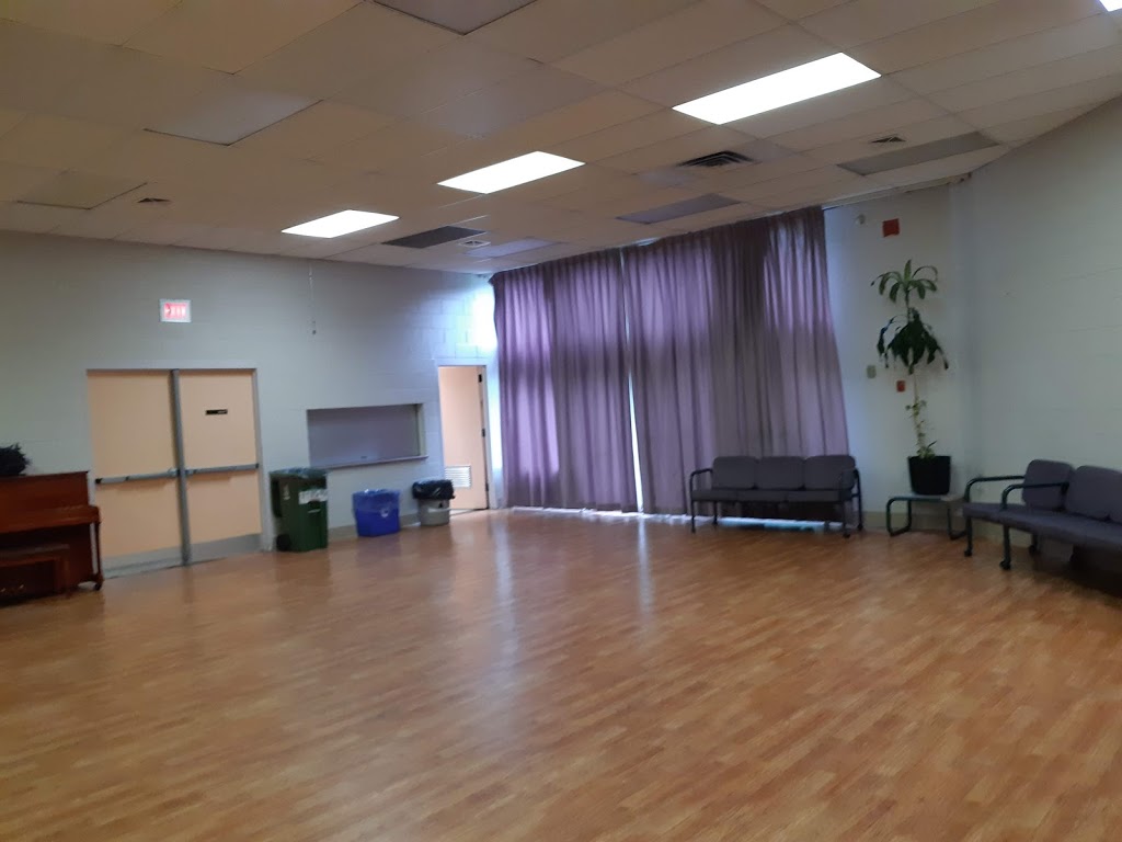 Warden Woods Community Centre | 74 Firvalley Ct, Scarborough, ON M1L 1N9, Canada | Phone: (416) 694-1138