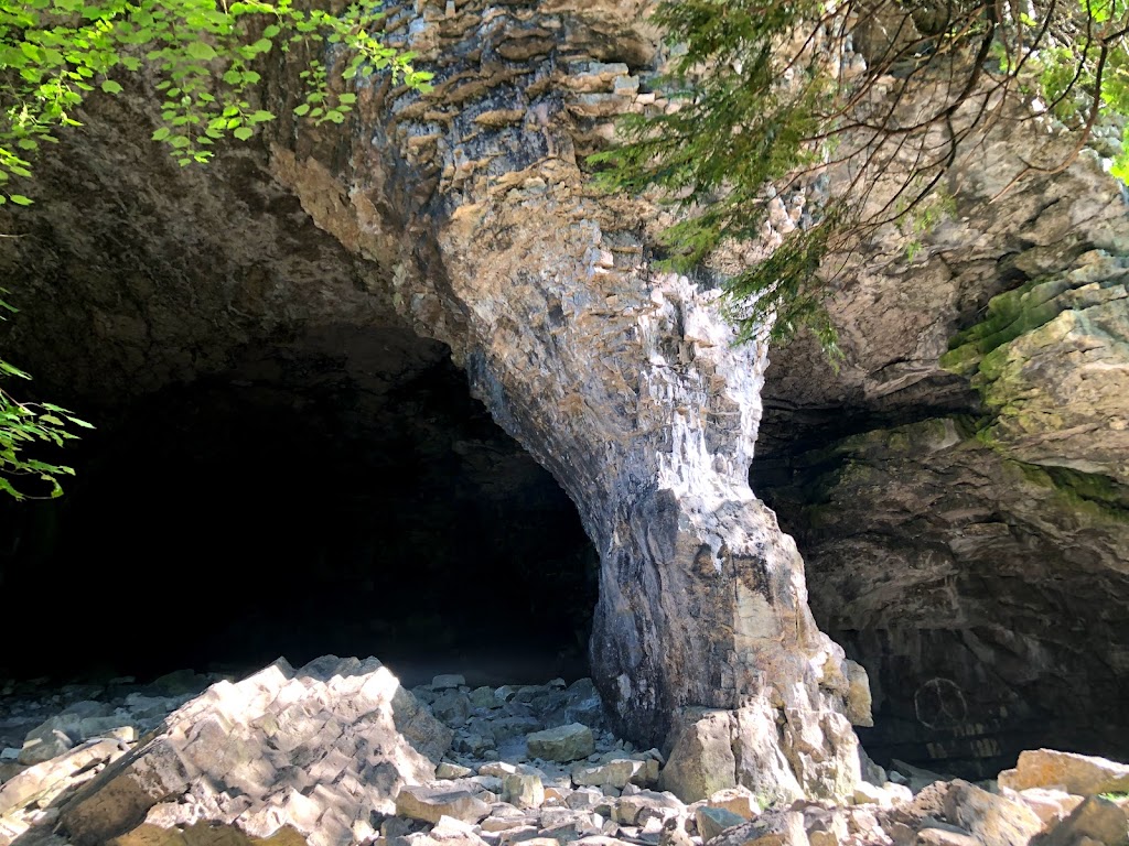 Bruces Caves Conservation Area | Grey Rd 1, Wiarton, ON N0H 2T0, Canada | Phone: (519) 376-3076