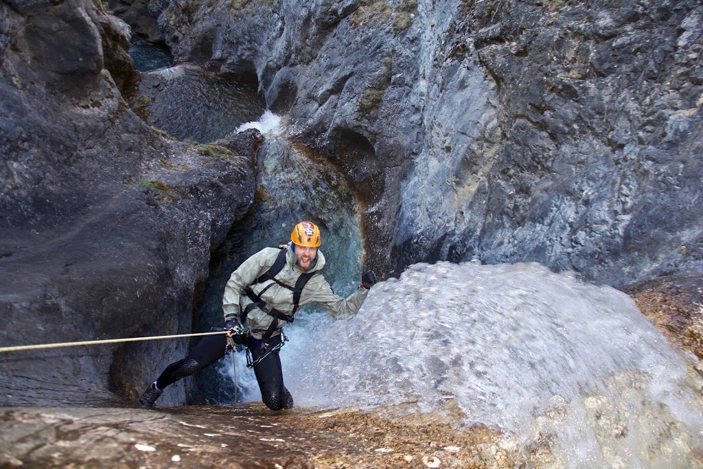 Bow Valley Canyon Tours | 42 Lac Des Arcs Dr, Lac des Arcs, AB T1W 2W3, Canada | Phone: (855) 653-8877