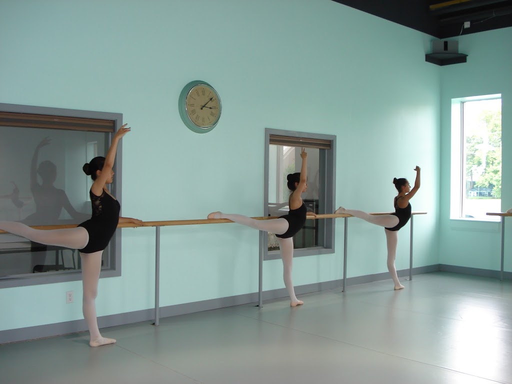 Epiphany of Dance | 60 Scarsdale Rd #109, North York, ON M3B 2R7, Canada | Phone: (416) 385-9525