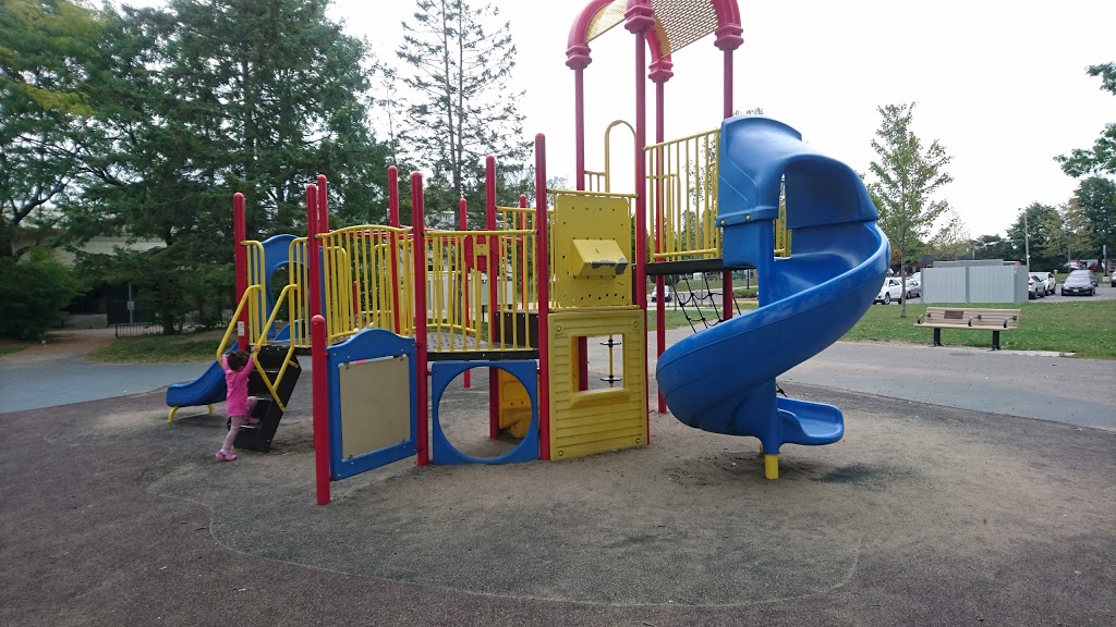 McCarthy Park | 3320 Paul Anka Dr, Ottawa, ON K1V 0J9, Canada | Phone: (613) 580-2595