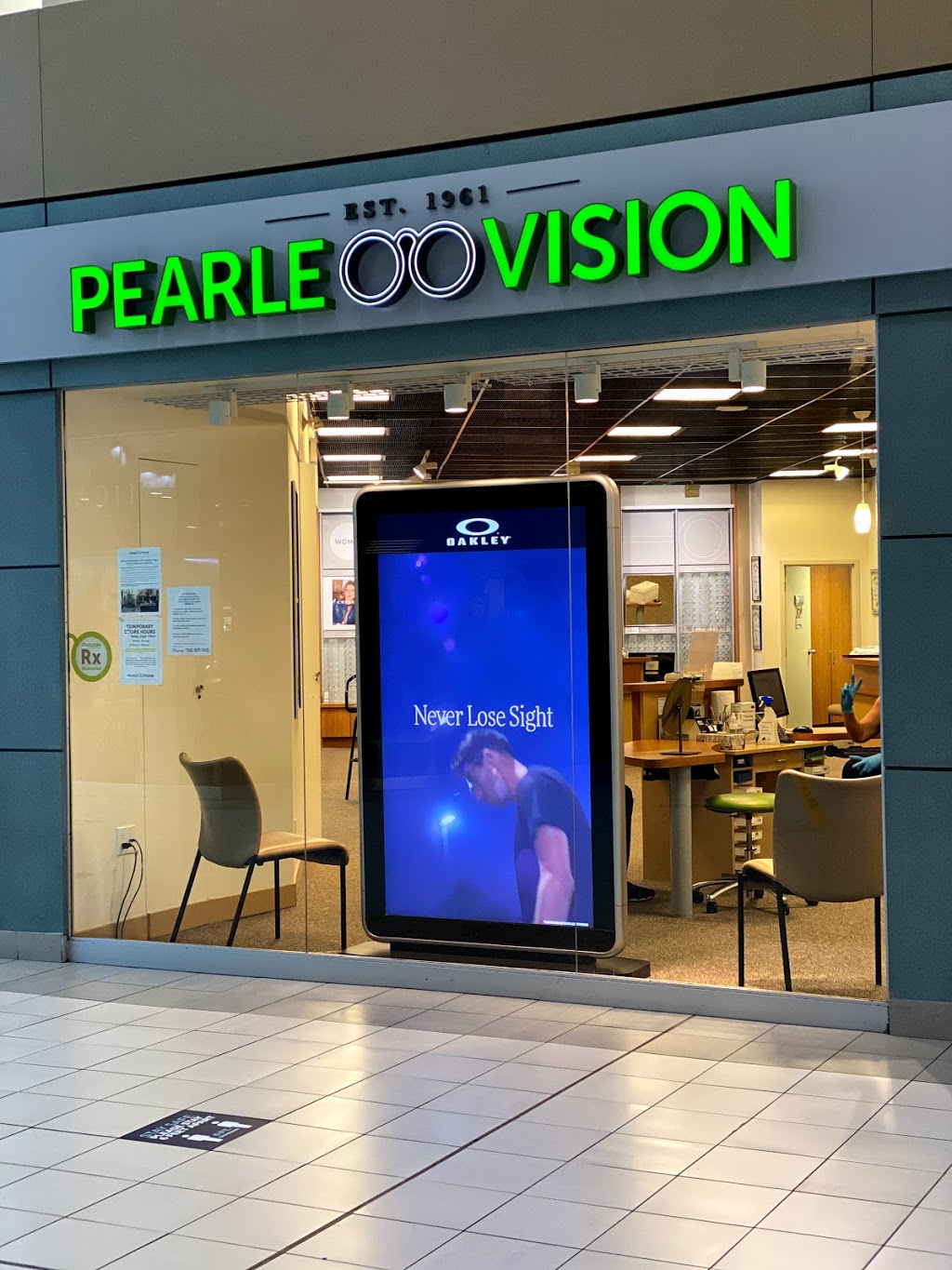 Pearle Vision | 1355 Kingston Rd, Pickering, ON L1V 1B8, Canada | Phone: (905) 839-4215