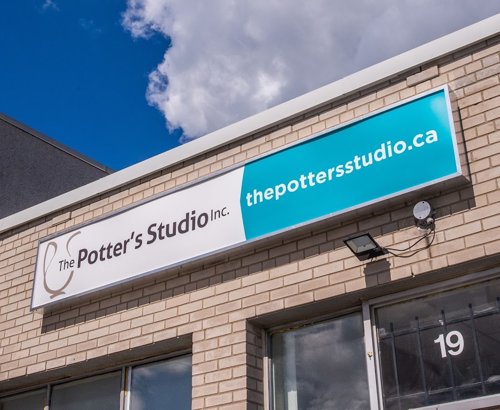 Potters Studio Inc The | 2 Thorncliffe Park Dr, East York, ON M4H 1H2, Canada | Phone: (416) 423-1827