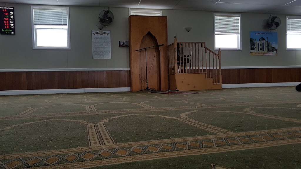 Barrie Mosque | 155 Ferris Lane, Barrie, ON L4M 1Z3, Canada | Phone: (705) 999-7176