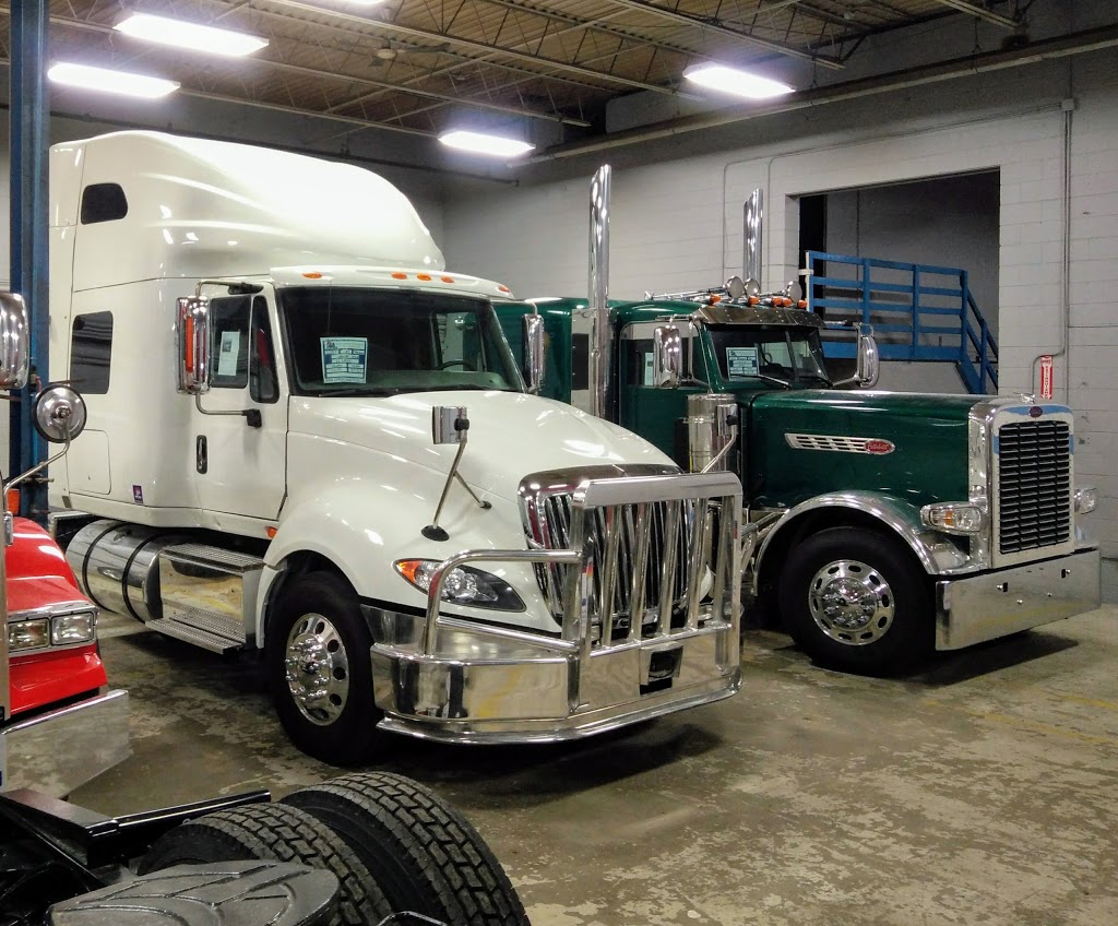 Upper Canada Truck Sales | 2337 Bowman St, Innisfil, ON L9S 3V6, Canada | Phone: (905) 670-1716