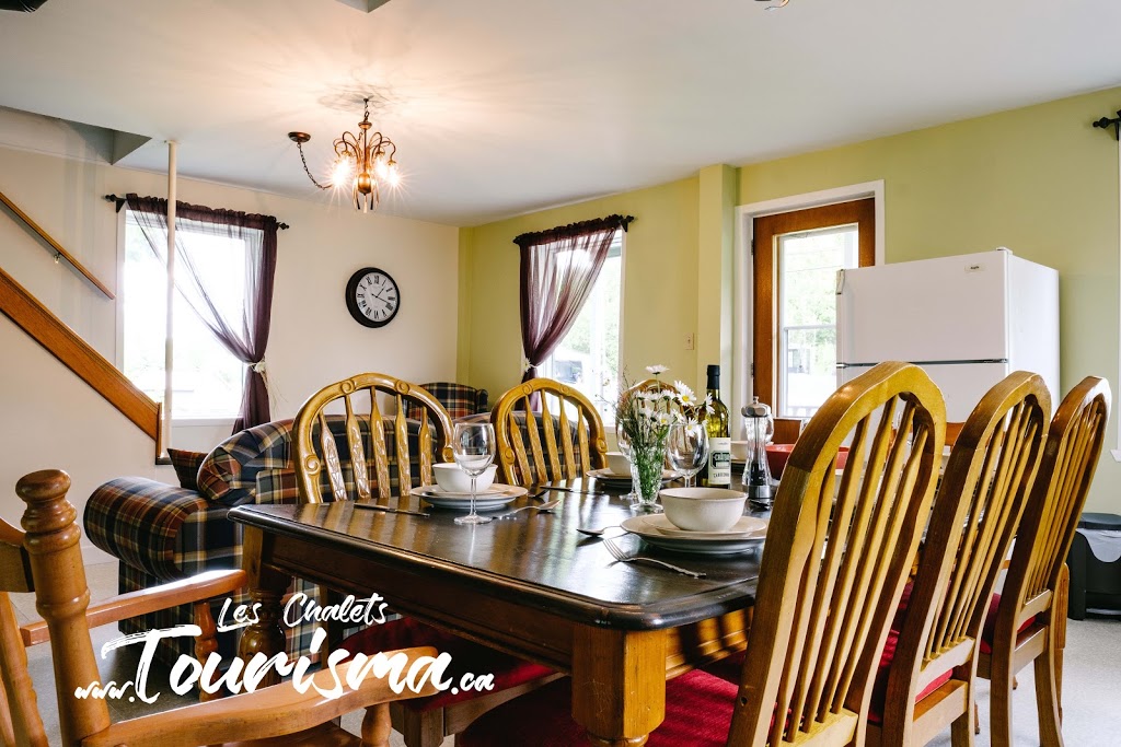 Les chalets Tourisma - Maison Familiale | 1105 Rang Saint-Paul, Saint-Léonard-de-Portneuf, QC G0A 4A0, Canada | Phone: (418) 399-9545