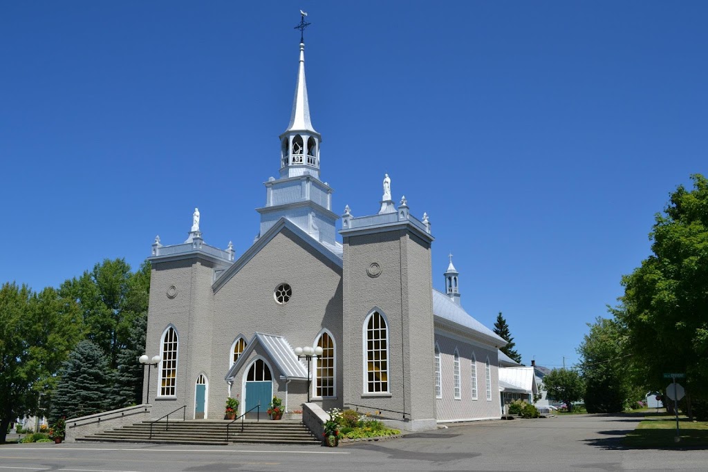 Church of Sainte-Hélène | 699 du Couvent, Sainte-Hélène-de-Kamouraska, QC G0L 3J0, Canada | Phone: (418) 492-2061