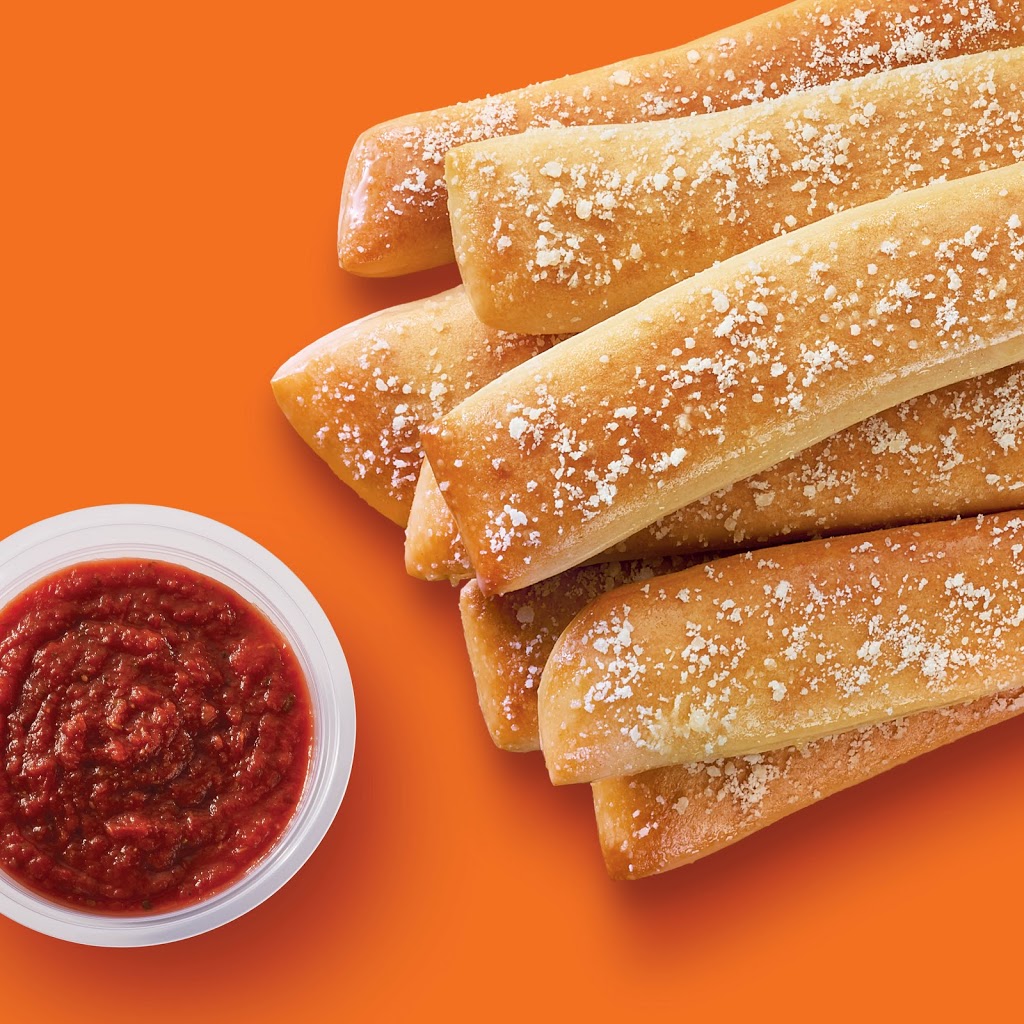 Little caesars pizza | 644 Bloor St, Mississauga, ON L5A 3V9, Canada | Phone: (905) 270-7179