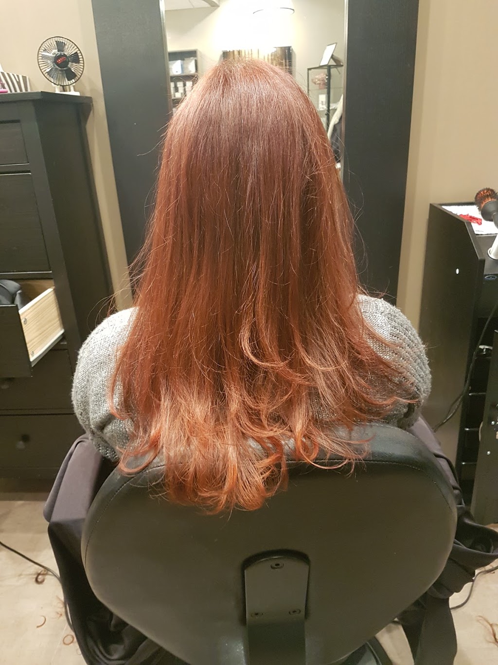 Unique Hair Design | 330 McClellan Way, Aurora, ON L4G 6X8, Canada | Phone: (905) 727-8373