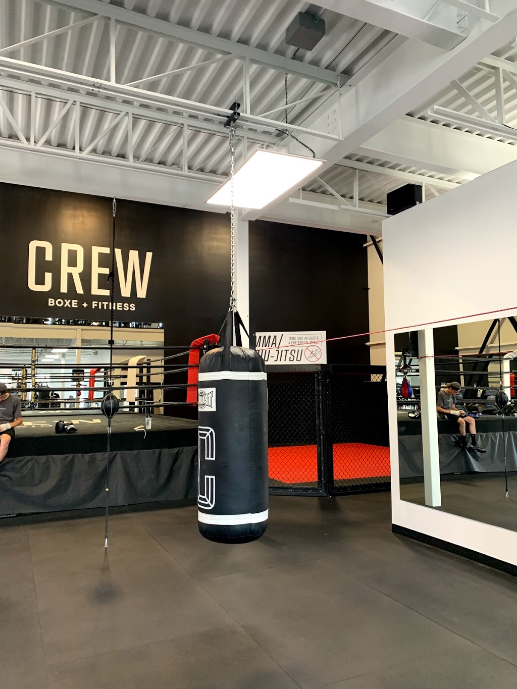 CREW Gym - Boxe + Fitness | 922 Avenue Simard, Chambly, QC J3L 4X2, Canada | Phone: (450) 447-2601