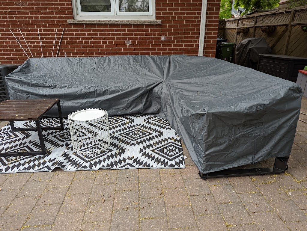 Outdoor Covers Canada Inc | 8300 Lawson Rd, Milton, ON L9T 0A4, Canada | Phone: (844) 359-9252