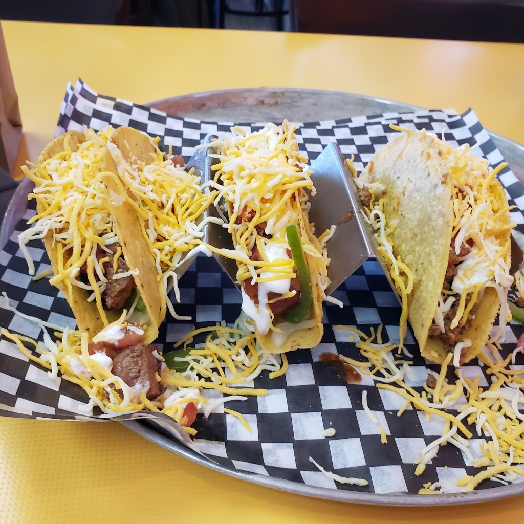 Burrito gringo Merivale | 1715 Merivale Rd, Nepean, ON K2G 3K2, Canada | Phone: (613) 723-9699