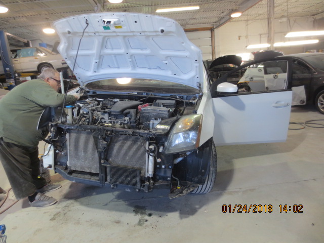 Linwood Auto Body Shop | 93 Glen Cameron Rd, Thornhill, ON L3T 1N8, Canada | Phone: (416) 917-7755