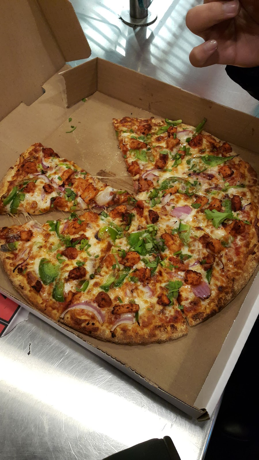 The Pizza Edge | 8990 Chinguacousy Rd, Brampton, ON L6Y 5X6, Canada | Phone: (905) 452-0660