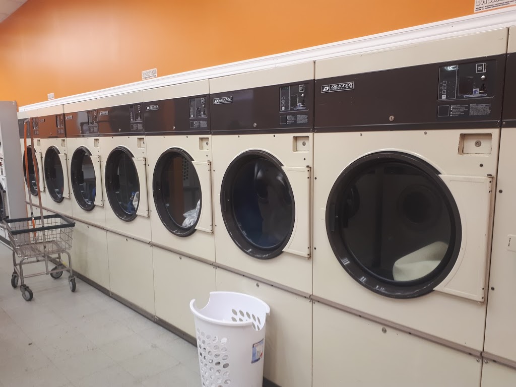 Beverly Street Coin Laundry | 215 Beverly St, Cambridge, ON N1R 3Z9, Canada | Phone: (905) 581-5870
