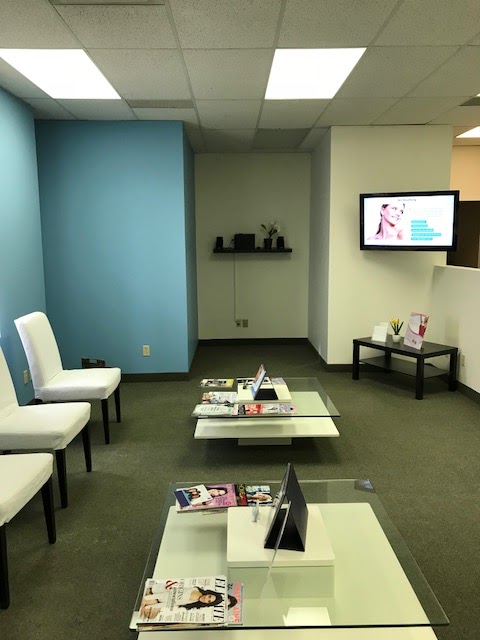 LightTouch Med Spa Waterloo/Kitchener | 151 Frobisher Drive Suite# E119, Waterloo, ON N2V 2C9, Canada | Phone: (226) 972-9215