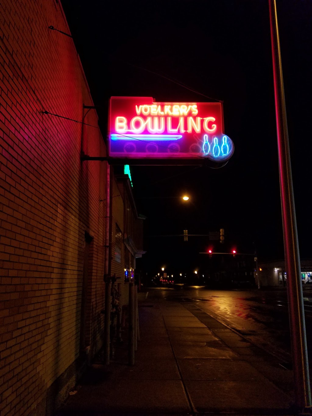 Voelkers Lanes | 686 Amherst St, Buffalo, NY 14207, USA | Phone: (716) 876-6020
