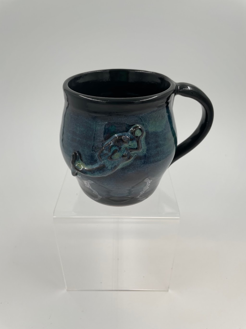 Darcy’s Pottery | 8985 Mclarey Ave, Black Creek, BC V9J 1A2, Canada | Phone: (778) 428-6000